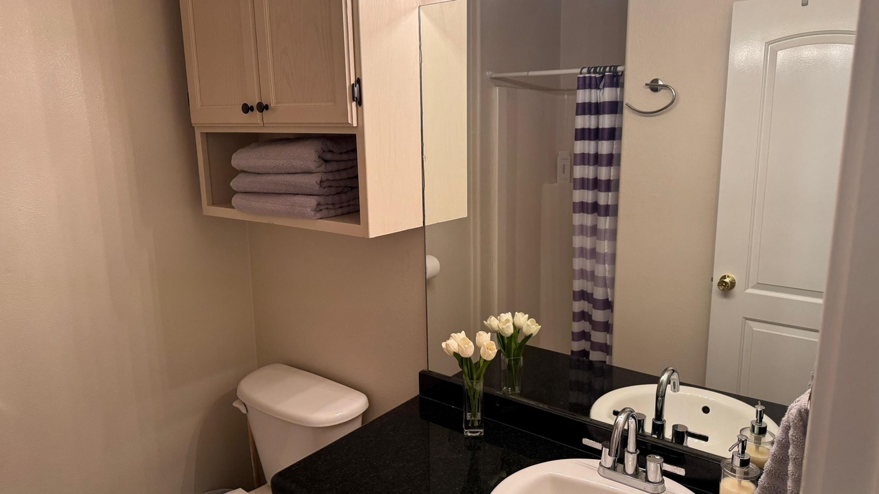Photo of Bathroom in Bonanza