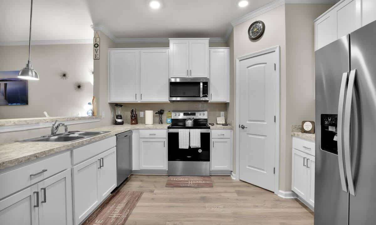 Photo of Kitchen in Pooler