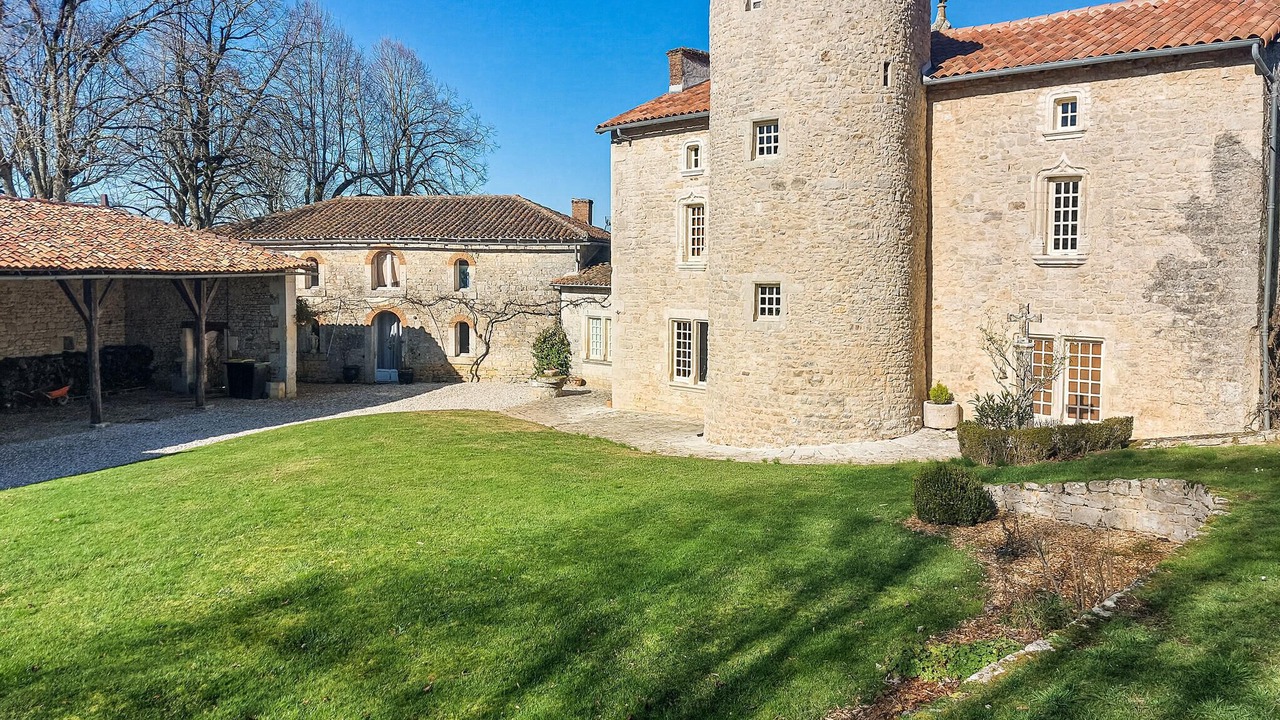 Photo of Others in Bioussac