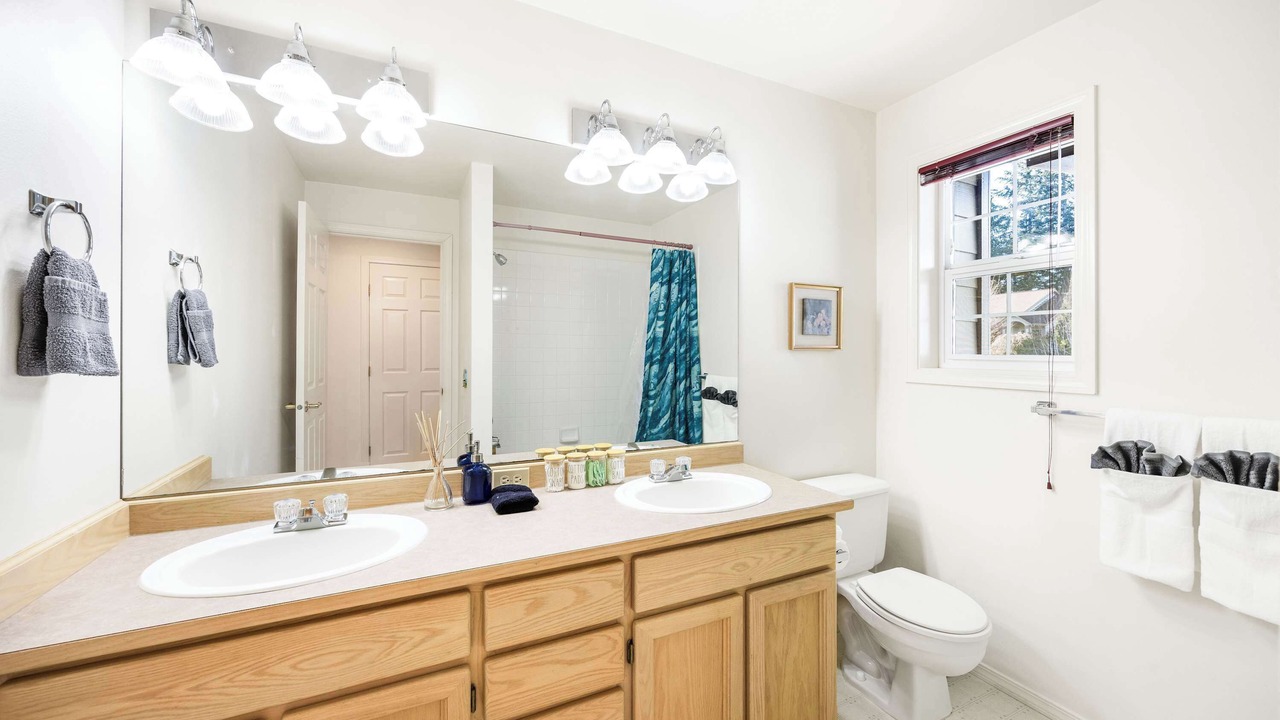 Photo of Bathroom in Brier