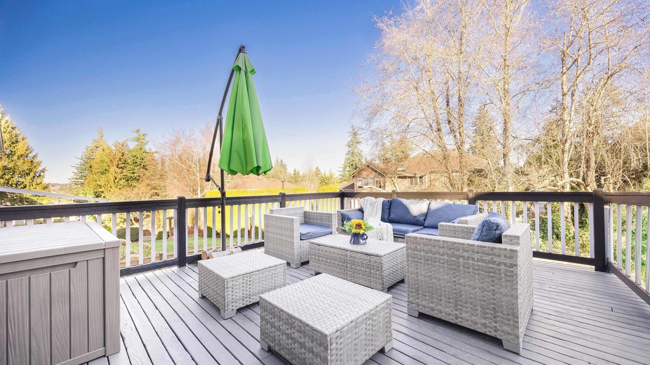 Photo of Outdoor in Brier