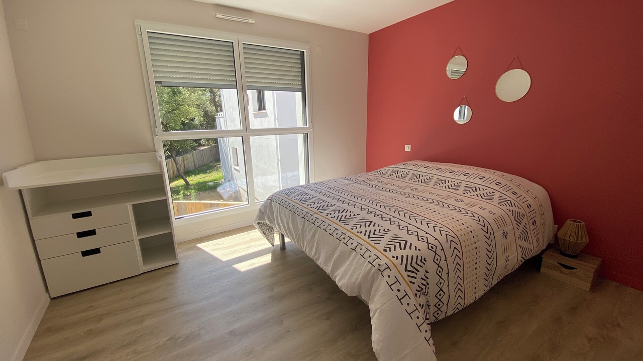 Photo of Bedroom in Saint-Vincent-sur-Jard