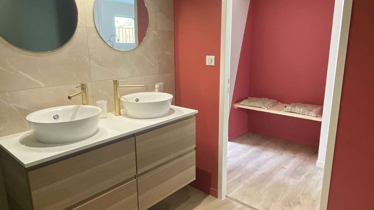Photo of Bathroom in Saint-Vincent-sur-Jard