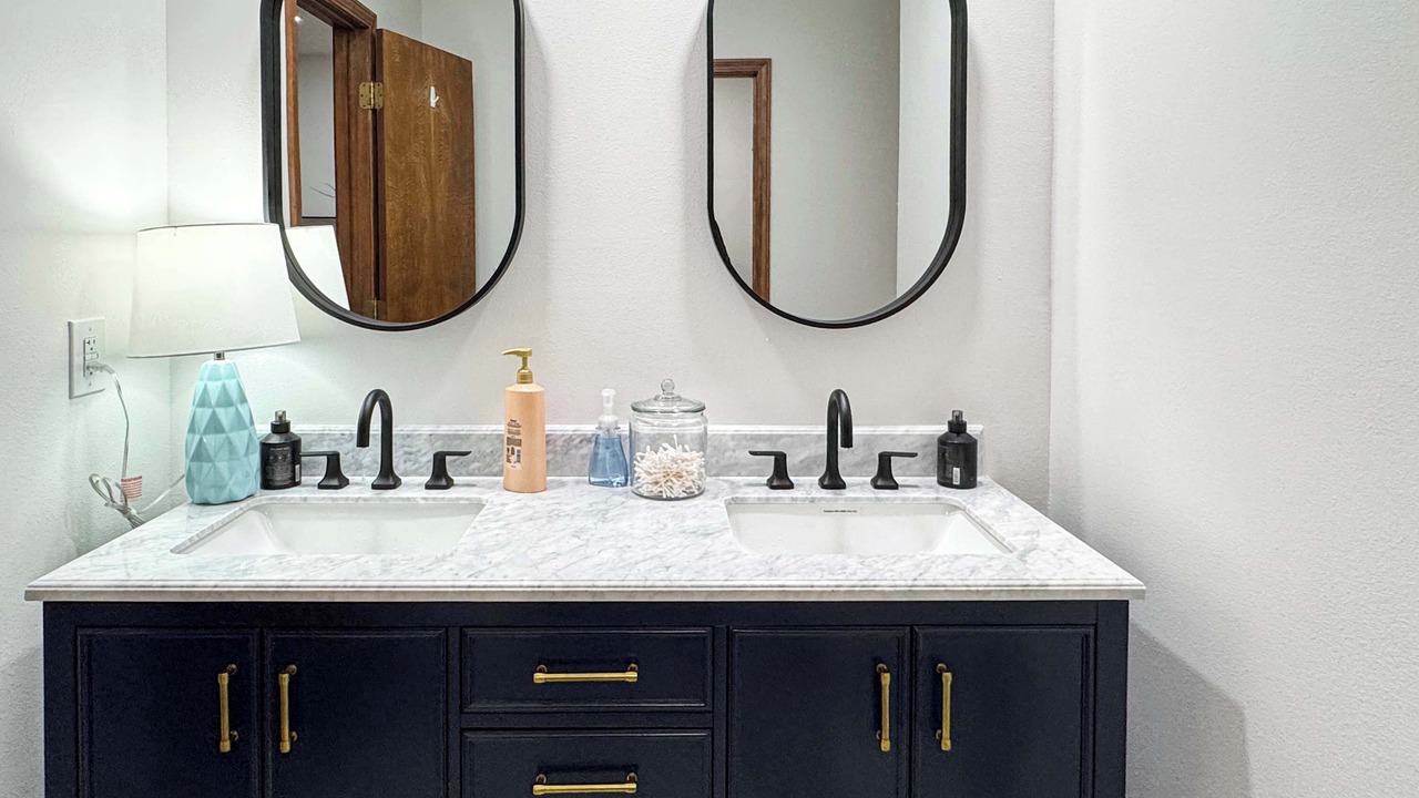 Photo of Bathroom in Lone Rock