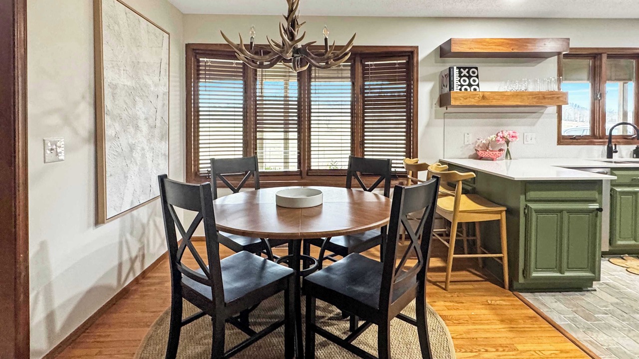 Photo of Livingroom in Lone Rock