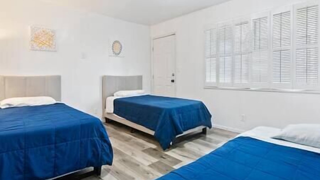 Photo of Bedroom in Sherman Oaks