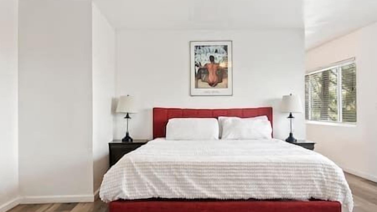 Photo of Bedroom in Sherman Oaks