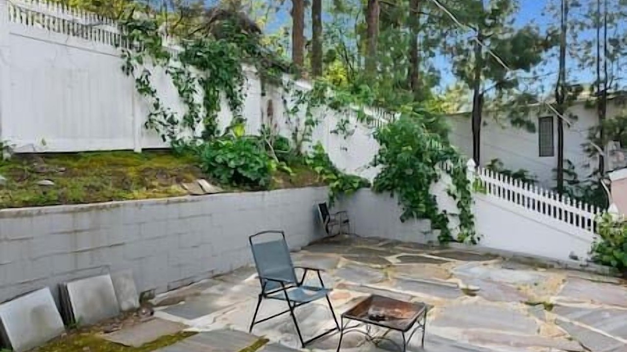 Photo of Patio Balcony in Sherman Oaks