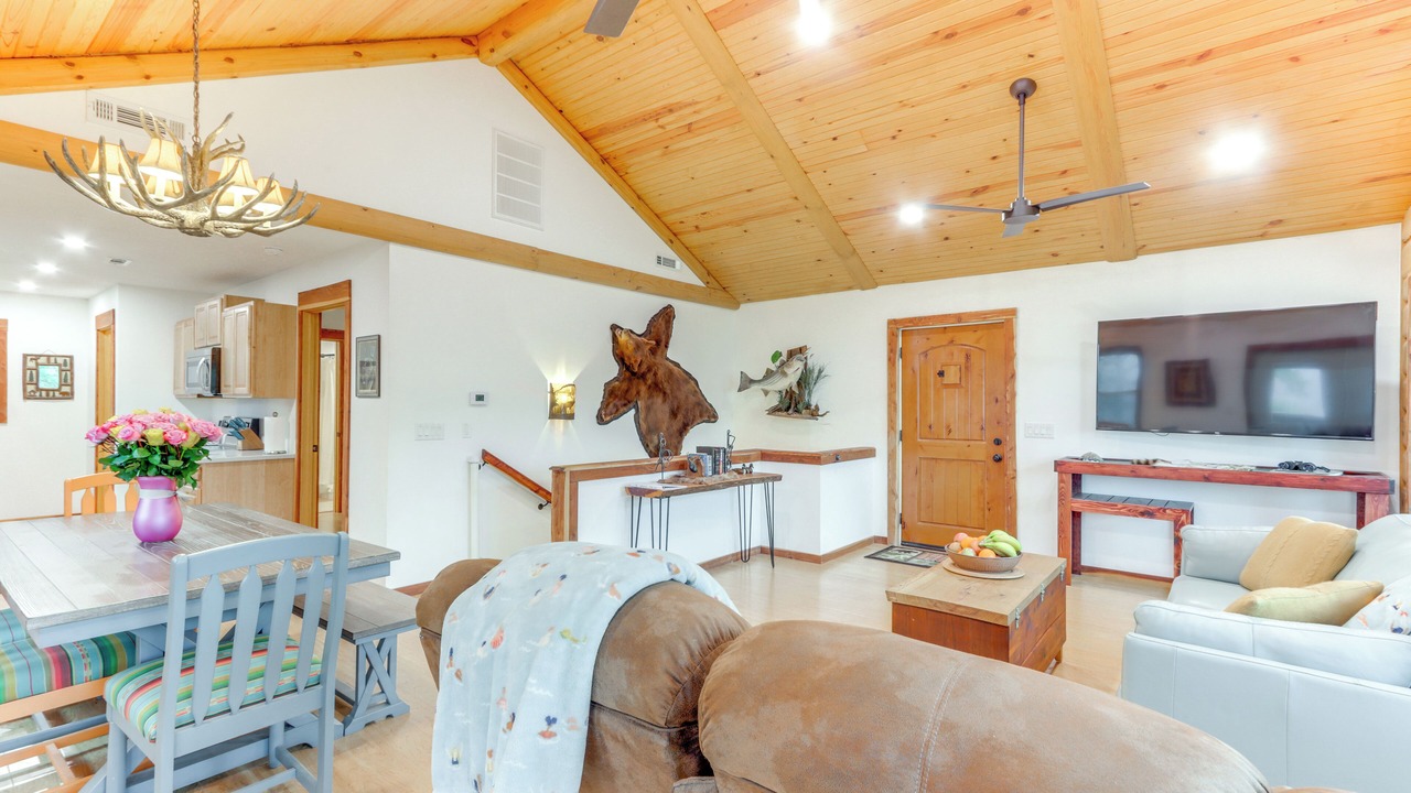 Photo of Livingroom in Rogers