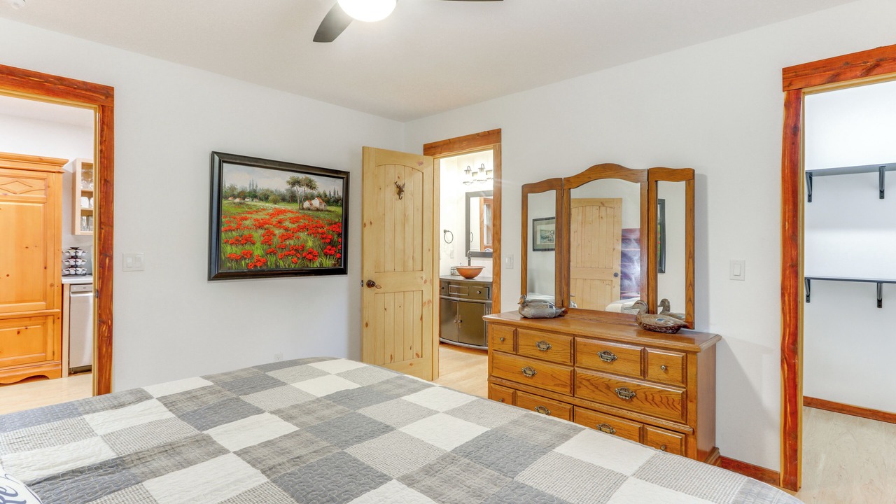 Photo of Bedroom in Rogers