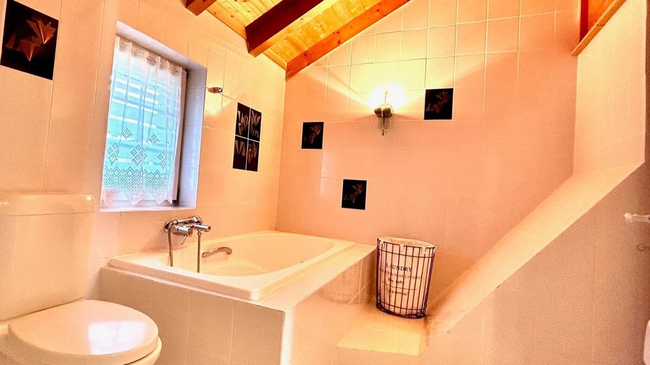 Photo of Bathroom in Neckertal