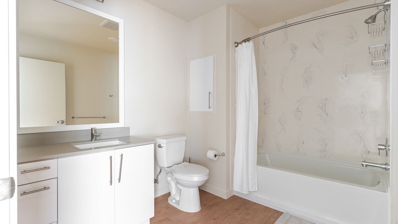 Photo of Bathroom in Piedmont Avenue