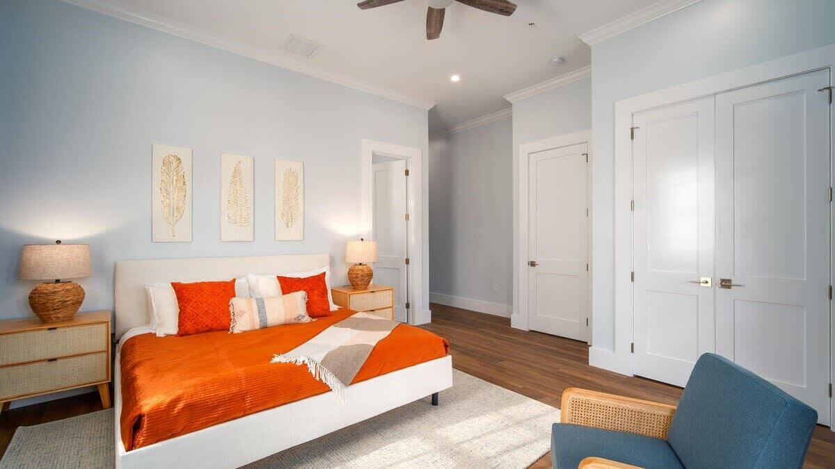 Photo of Bedroom in Historic Seaport