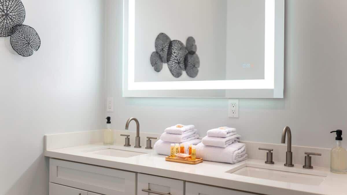 Photo of Bathroom in Historic Seaport