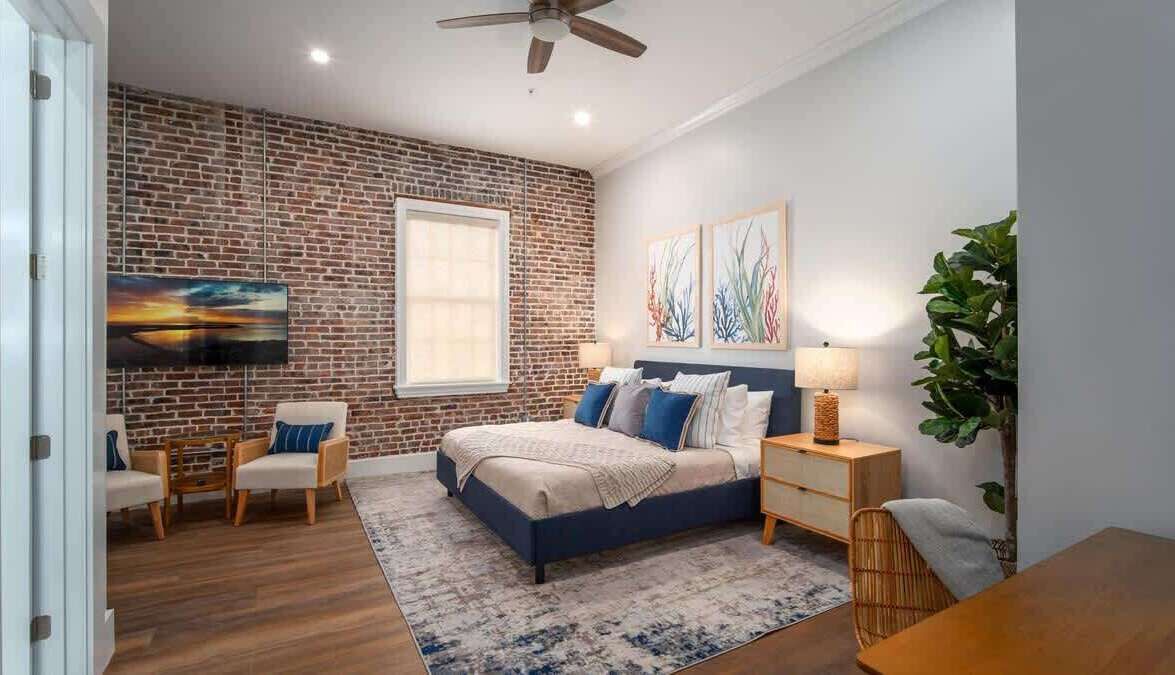 Photo of Bedroom in Historic Seaport