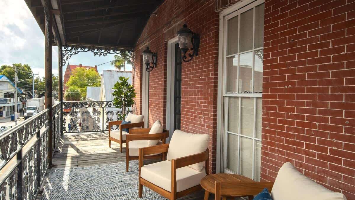 Photo of Patio Balcony in Historic Seaport