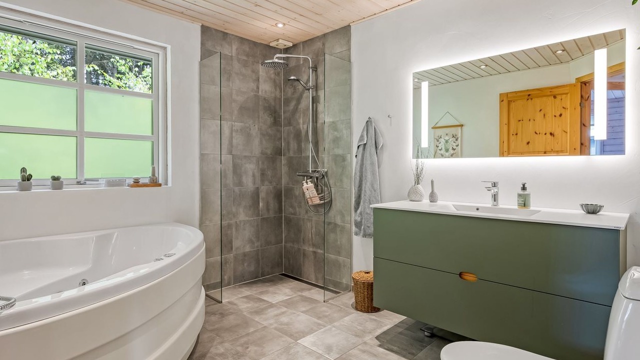 Photo of Bathroom in Øksenmølle