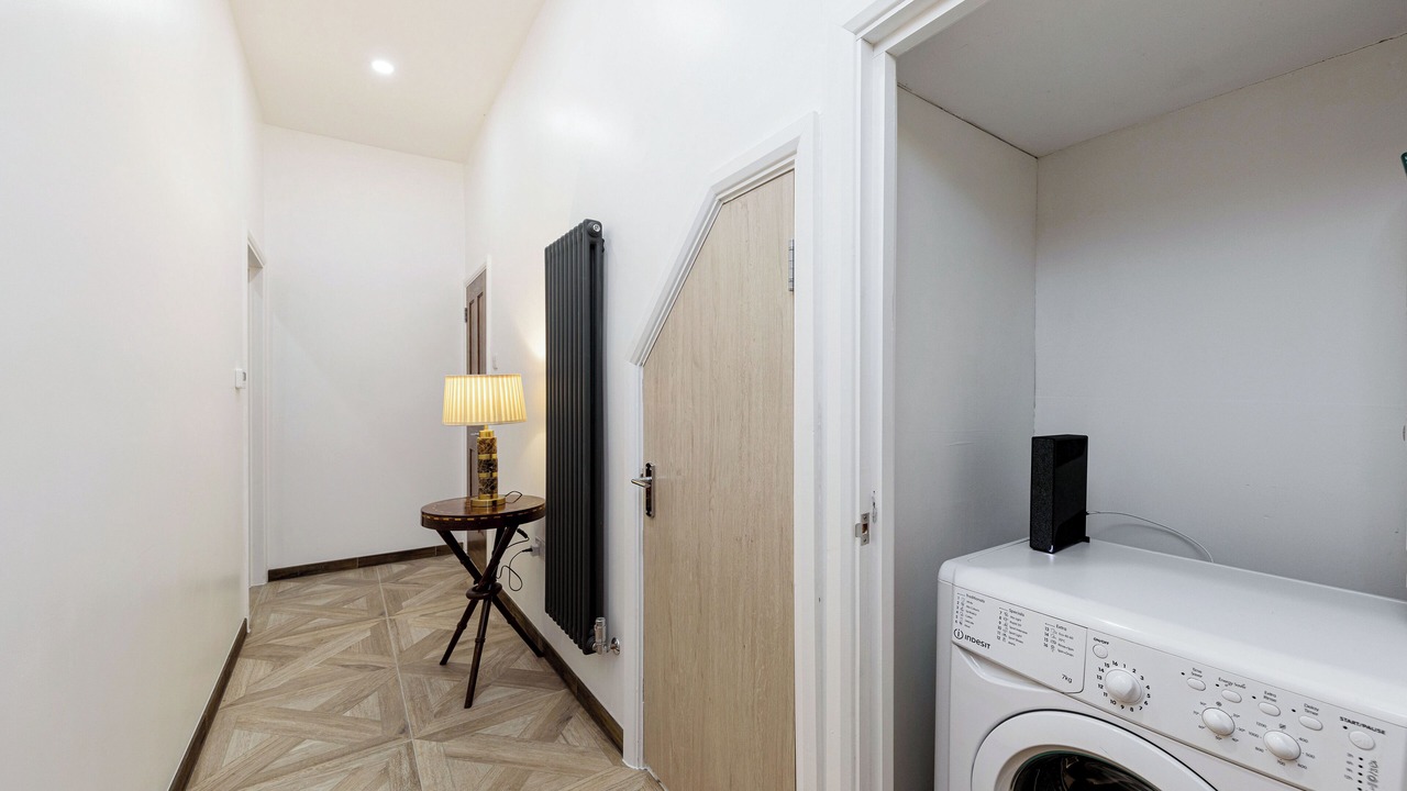 Photo of Others in Valentines