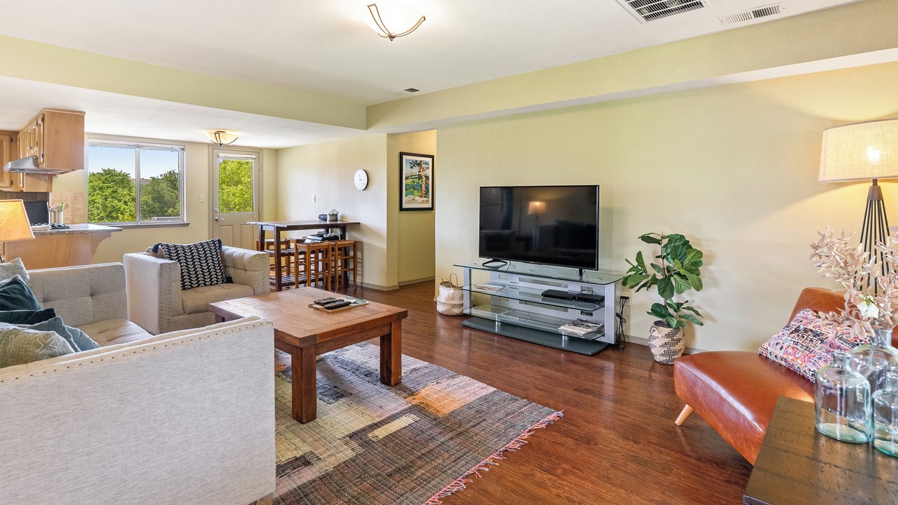 Photo of Bedroom in Templeton