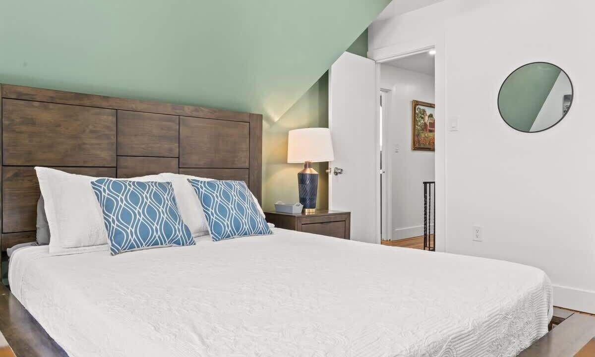 Photo of Bedroom in Delair