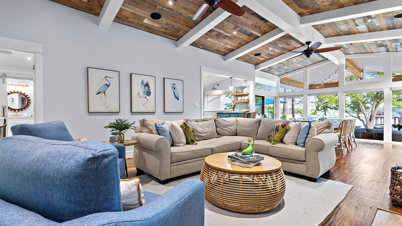 Photo of Livingroom in Enchanted Oaks