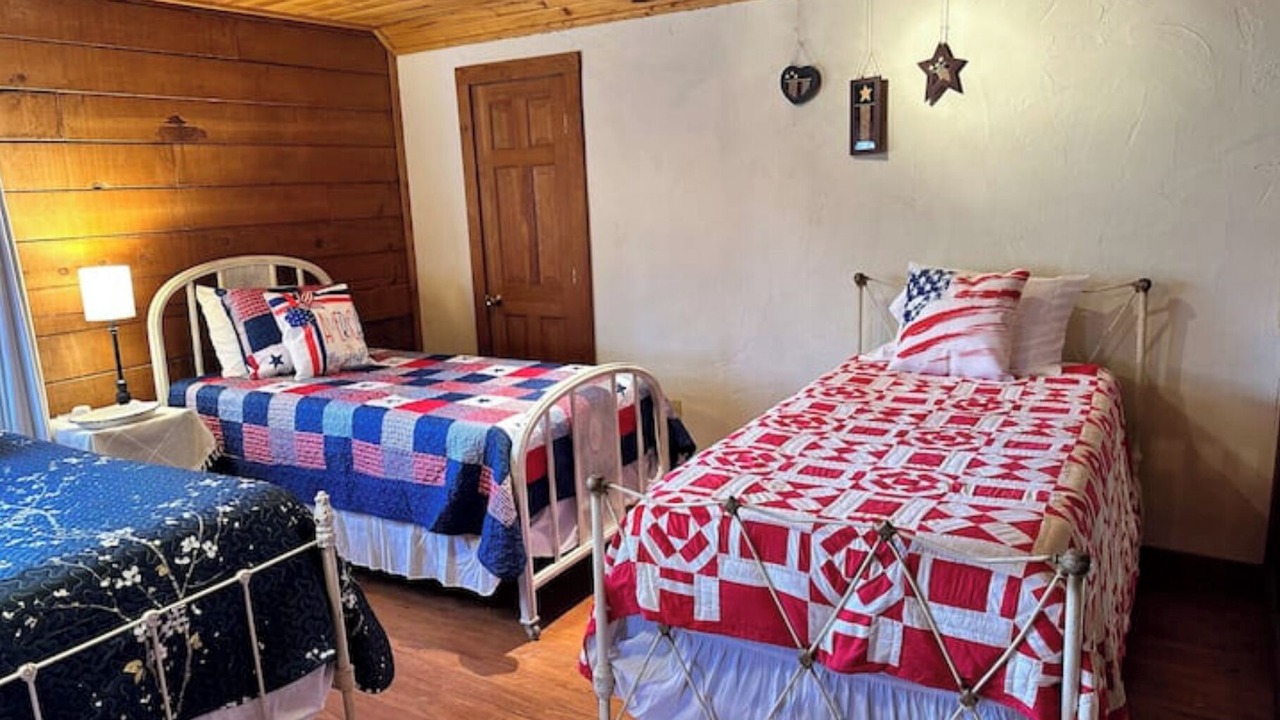 Photo of Bedroom in Canton