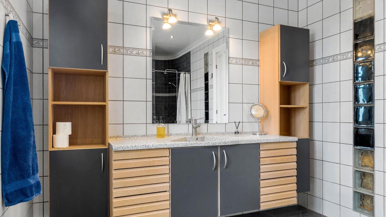 Photo of Bathroom in Rodding