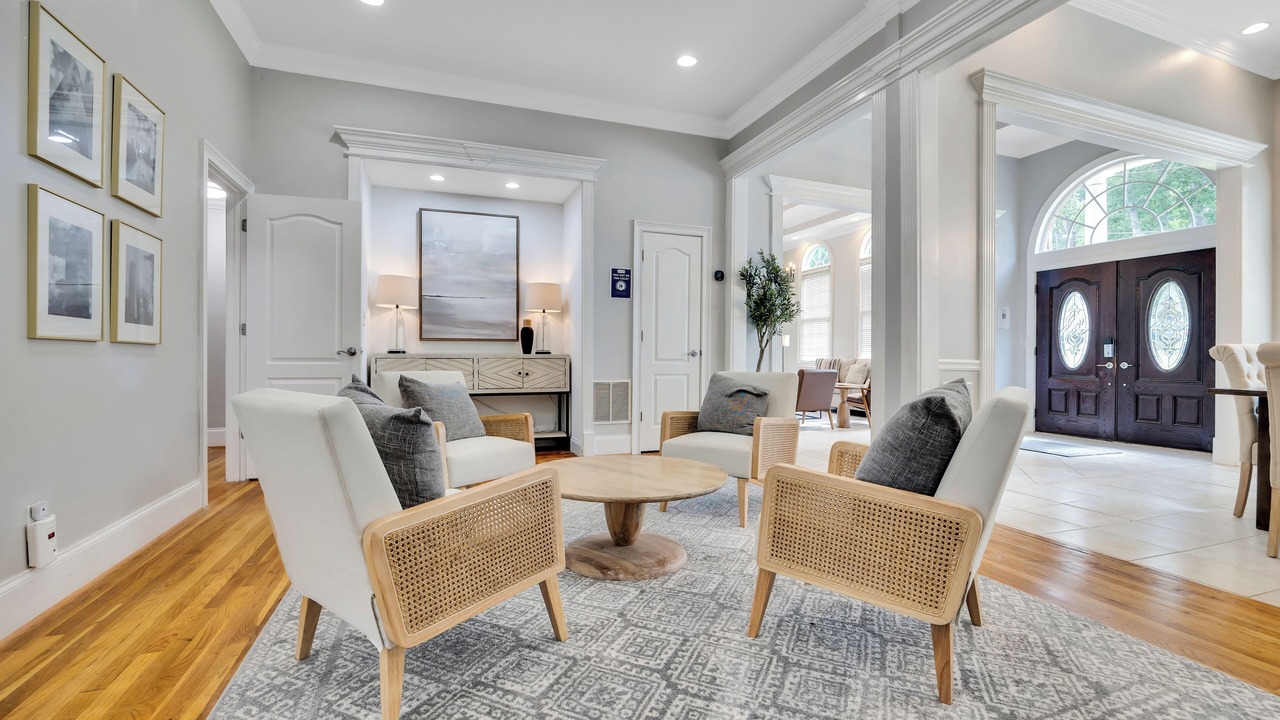 Photo of Others in Biltmore Acres