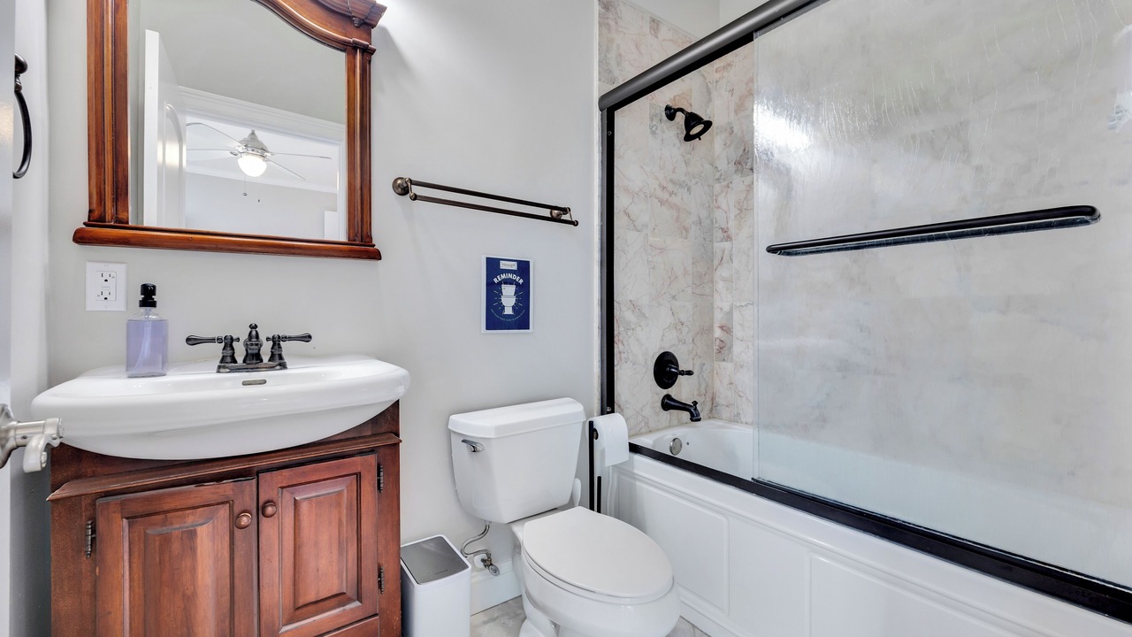 Photo of Bathroom in Biltmore Acres