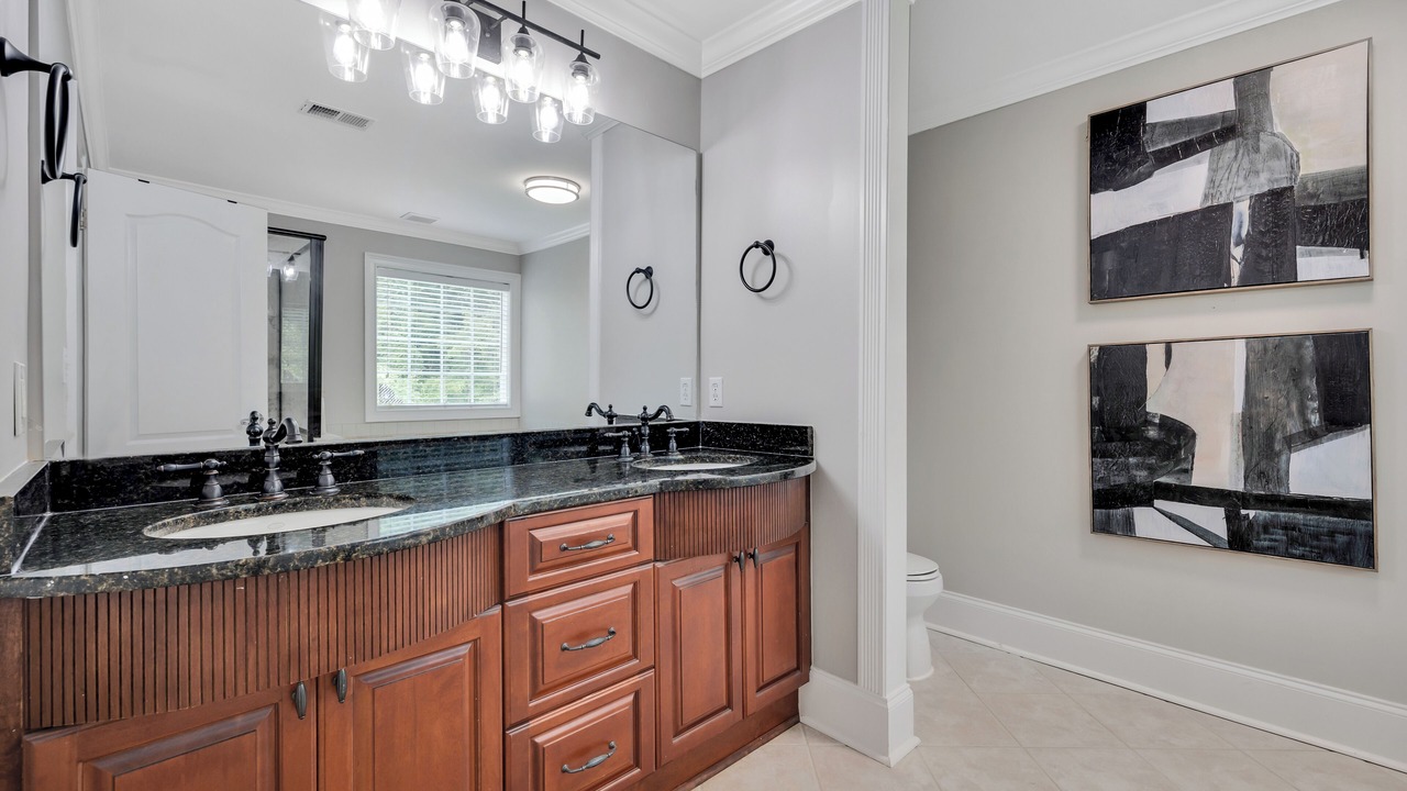 Photo of Bathroom in Biltmore Acres