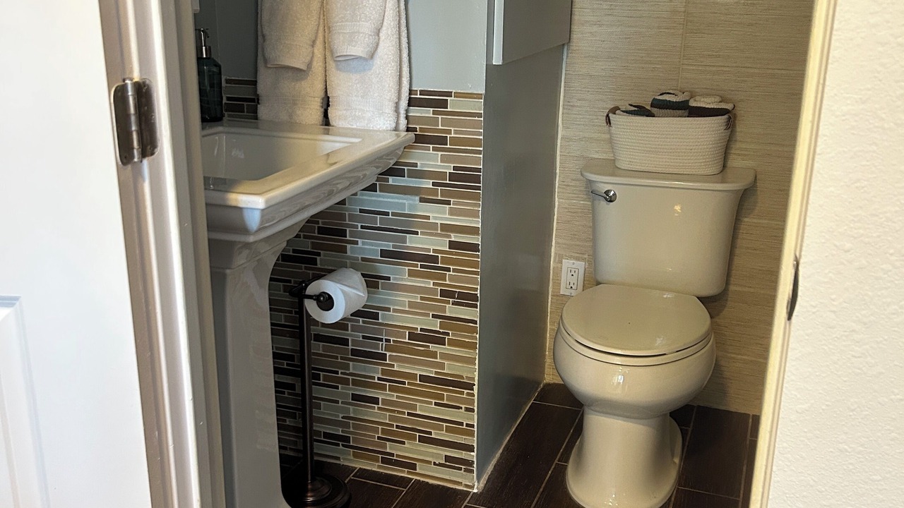 Photo of Bathroom in Silver Lake