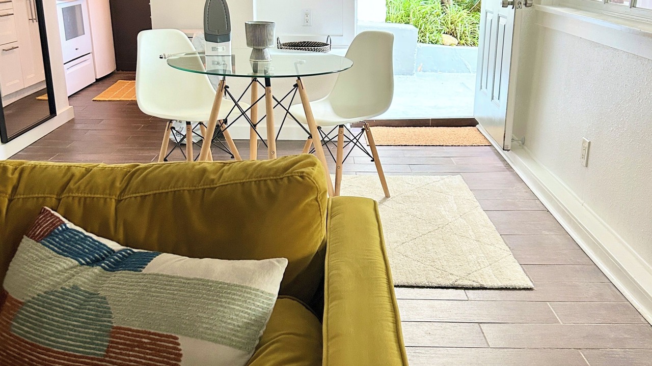 Photo of Livingroom in Silver Lake