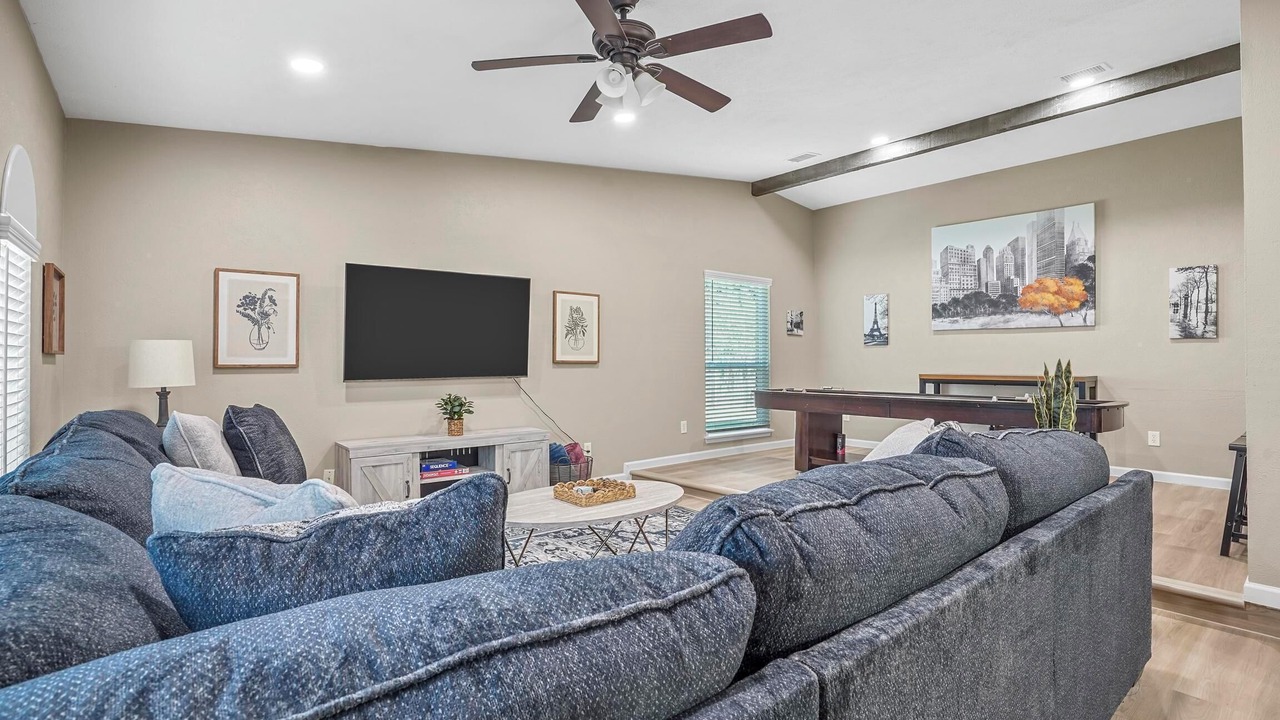Photo of Livingroom in Bedford