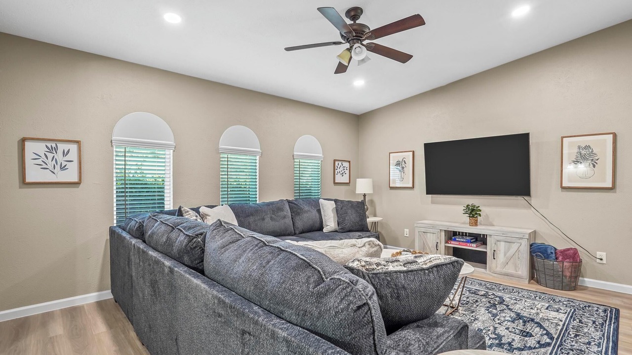 Photo of Livingroom in Bedford