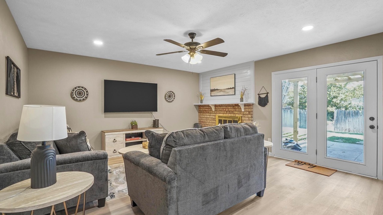 Photo of Livingroom in Bedford