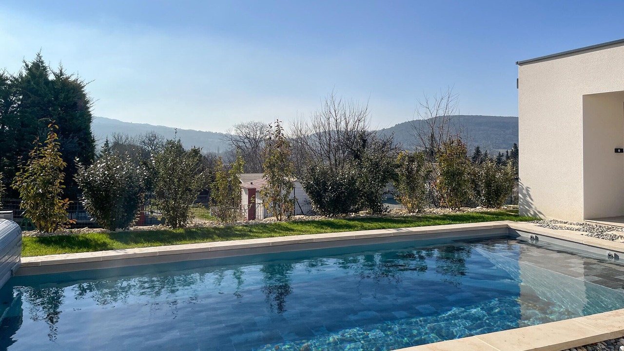 Photo of Outdoor in Valaurie