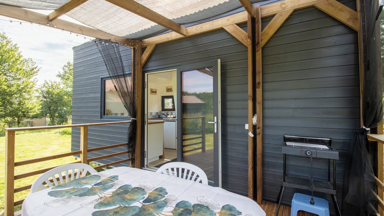 Photo of Outdoor in Saint-Cernin-de-lHerm