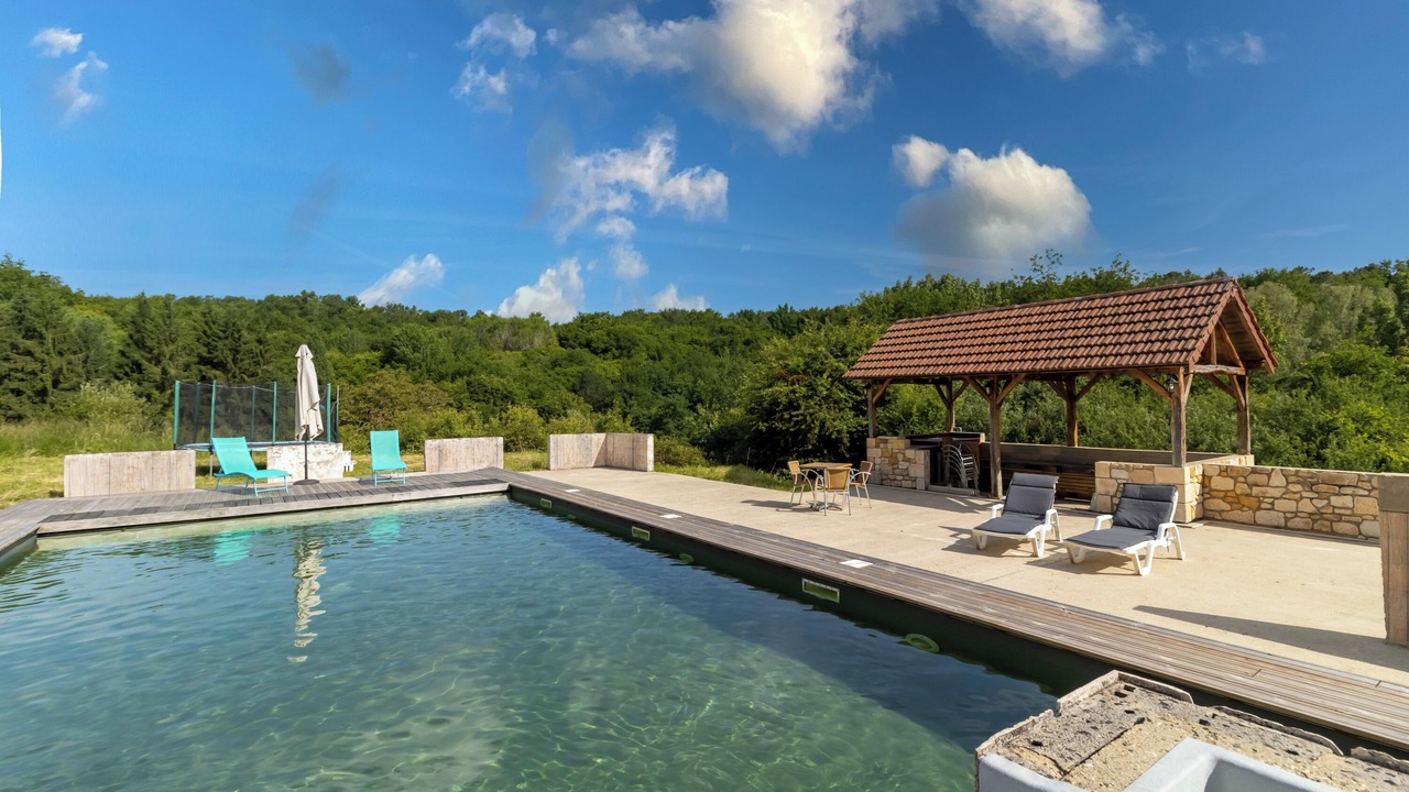 Photo of Outdoor in Saint-Cernin-de-lHerm