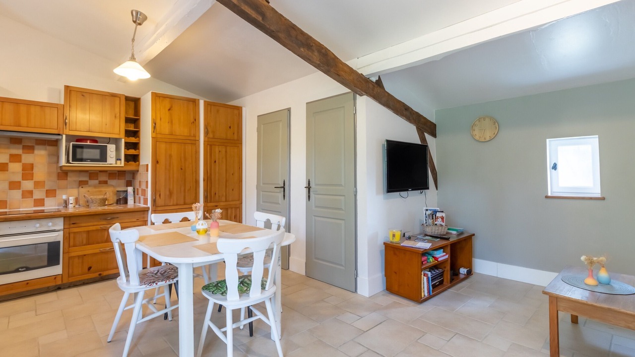 Photo of Kitchen in Saint-Cernin-de-lHerm