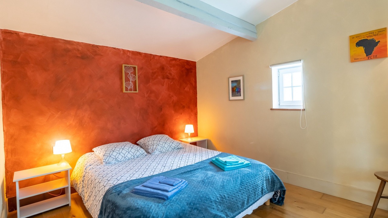 Photo of Bedroom in Saint-Cernin-de-lHerm