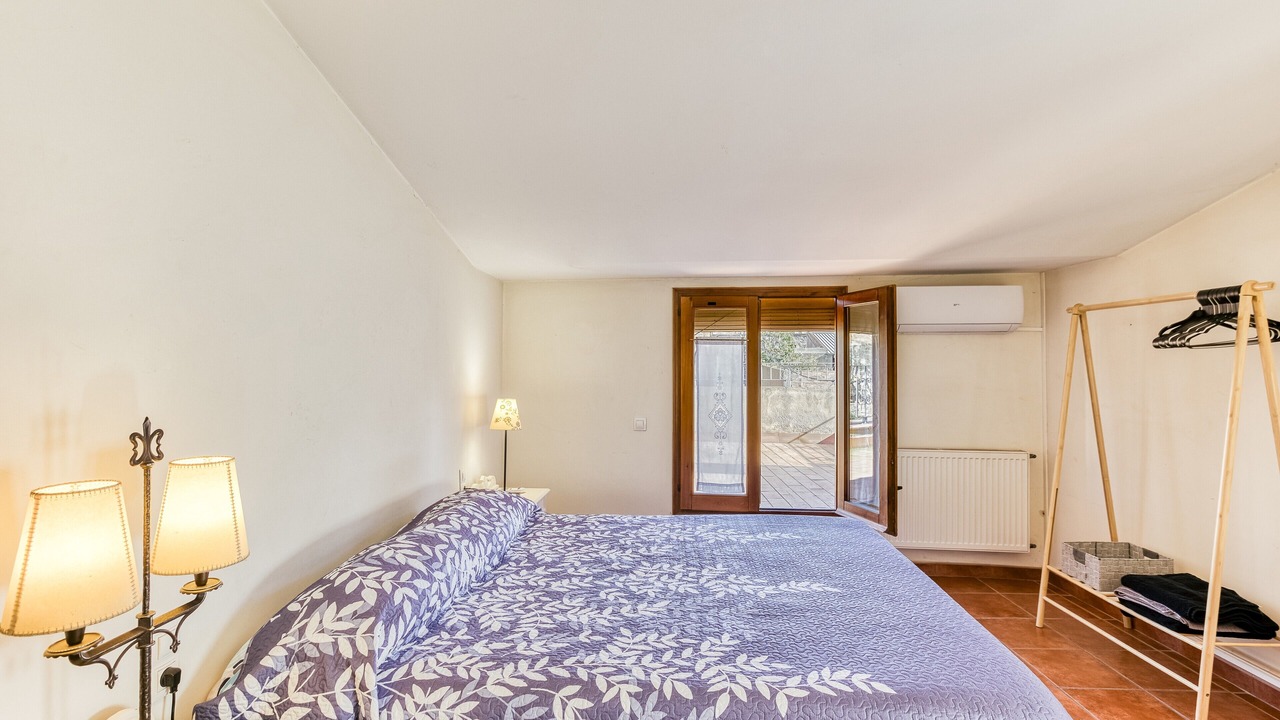 Photo of Bedroom in Espolla