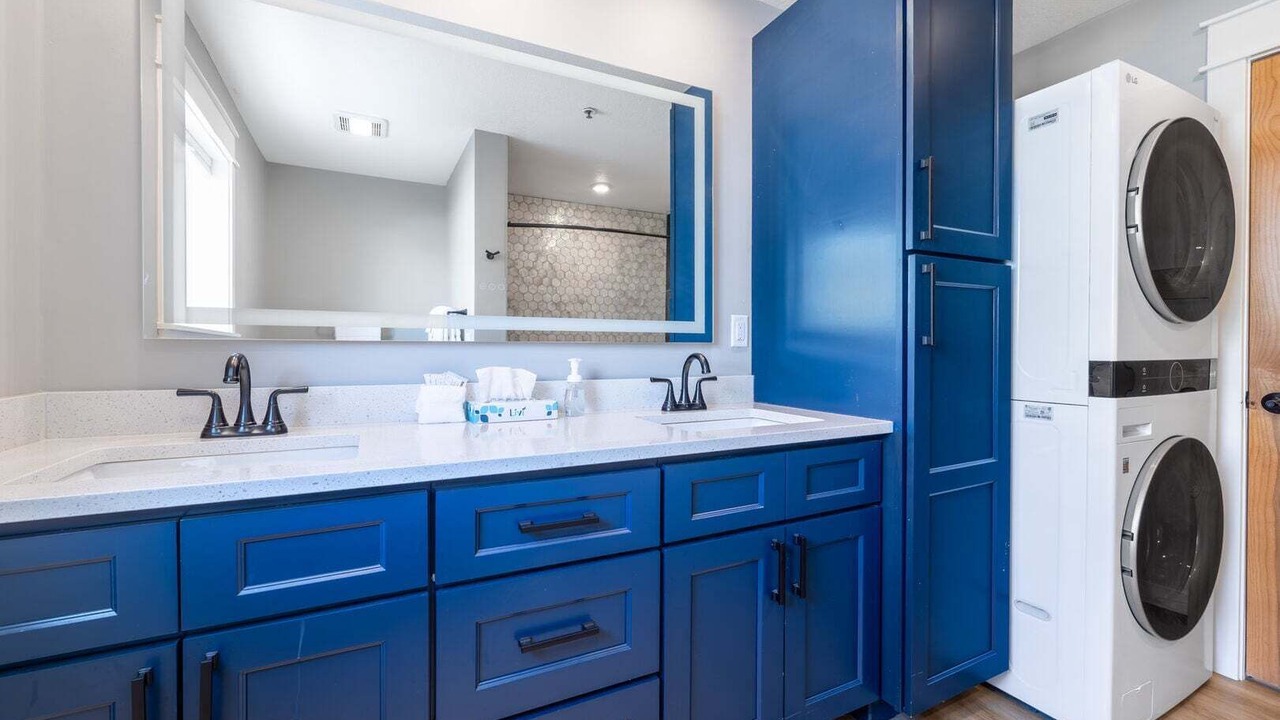 Photo of Bathroom in Park Point