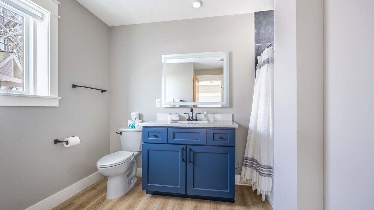 Photo of Bathroom in Park Point