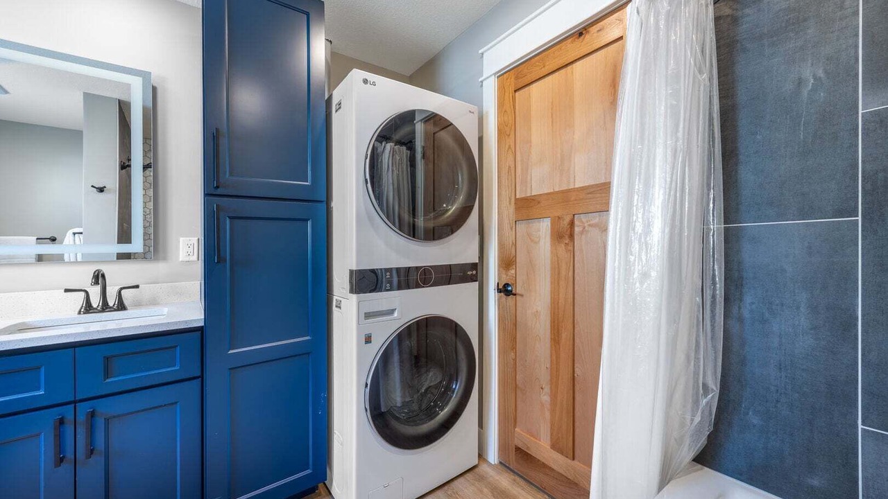 Photo of Bathroom in Park Point