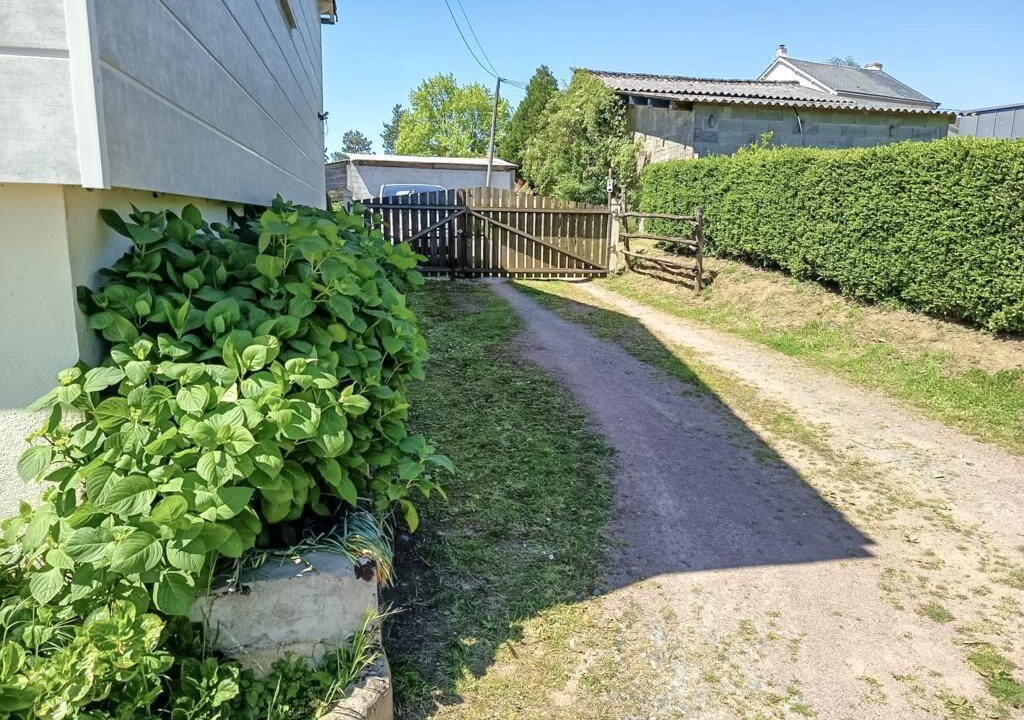 Photo of Outdoor in Montournais