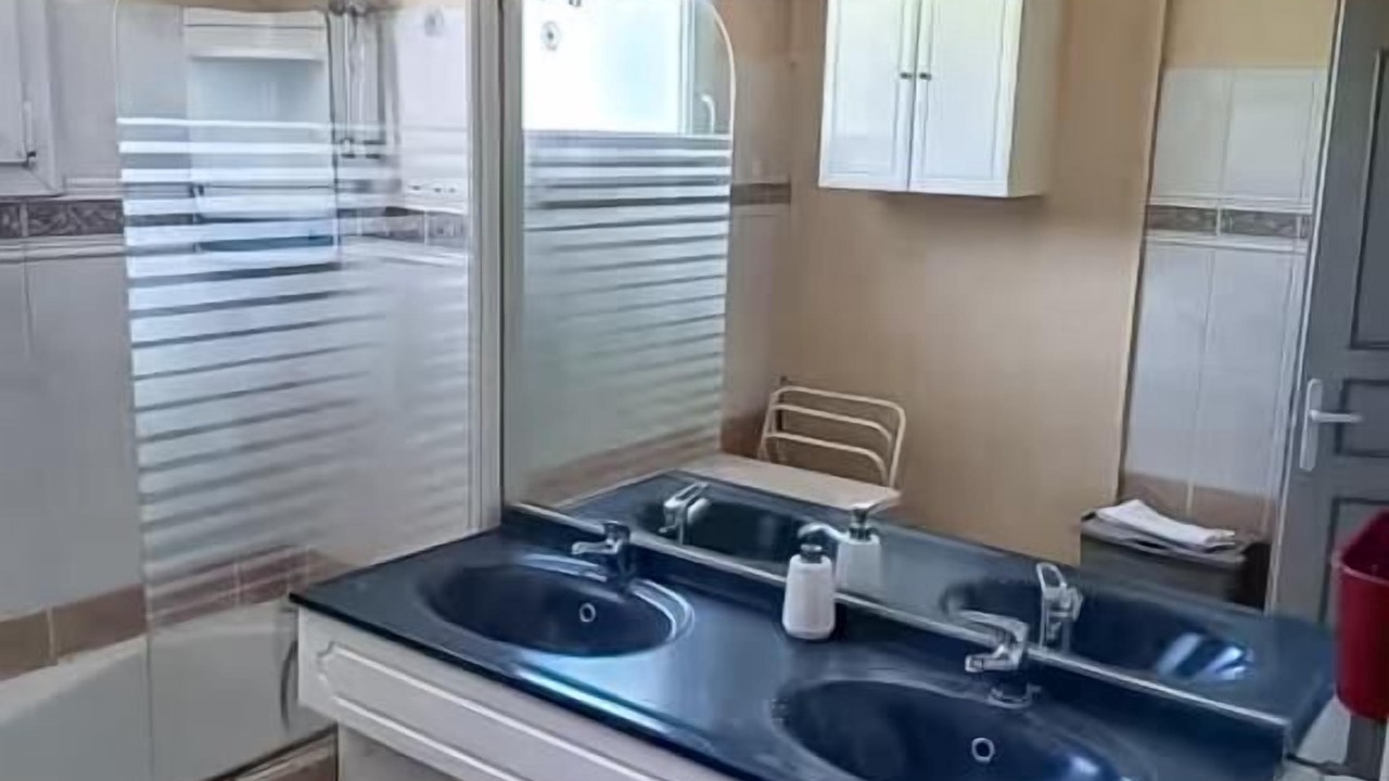 Photo of Bathroom in Montournais