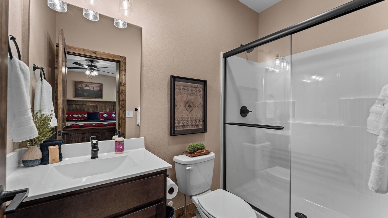 Photo of Bathroom in Branson