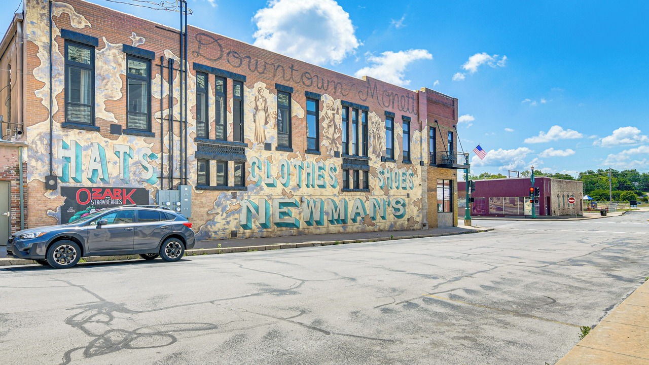 Photo of Outdoor in Monett