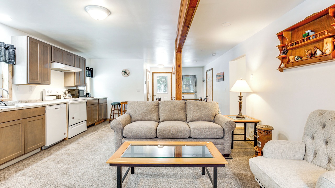 Photo of Livingroom in Laurium