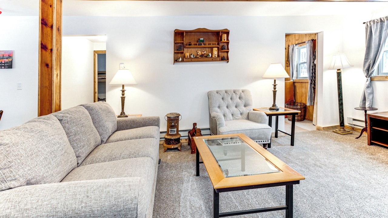 Photo of Livingroom in Laurium